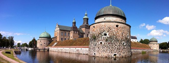 1024px-Vadstena_Castle